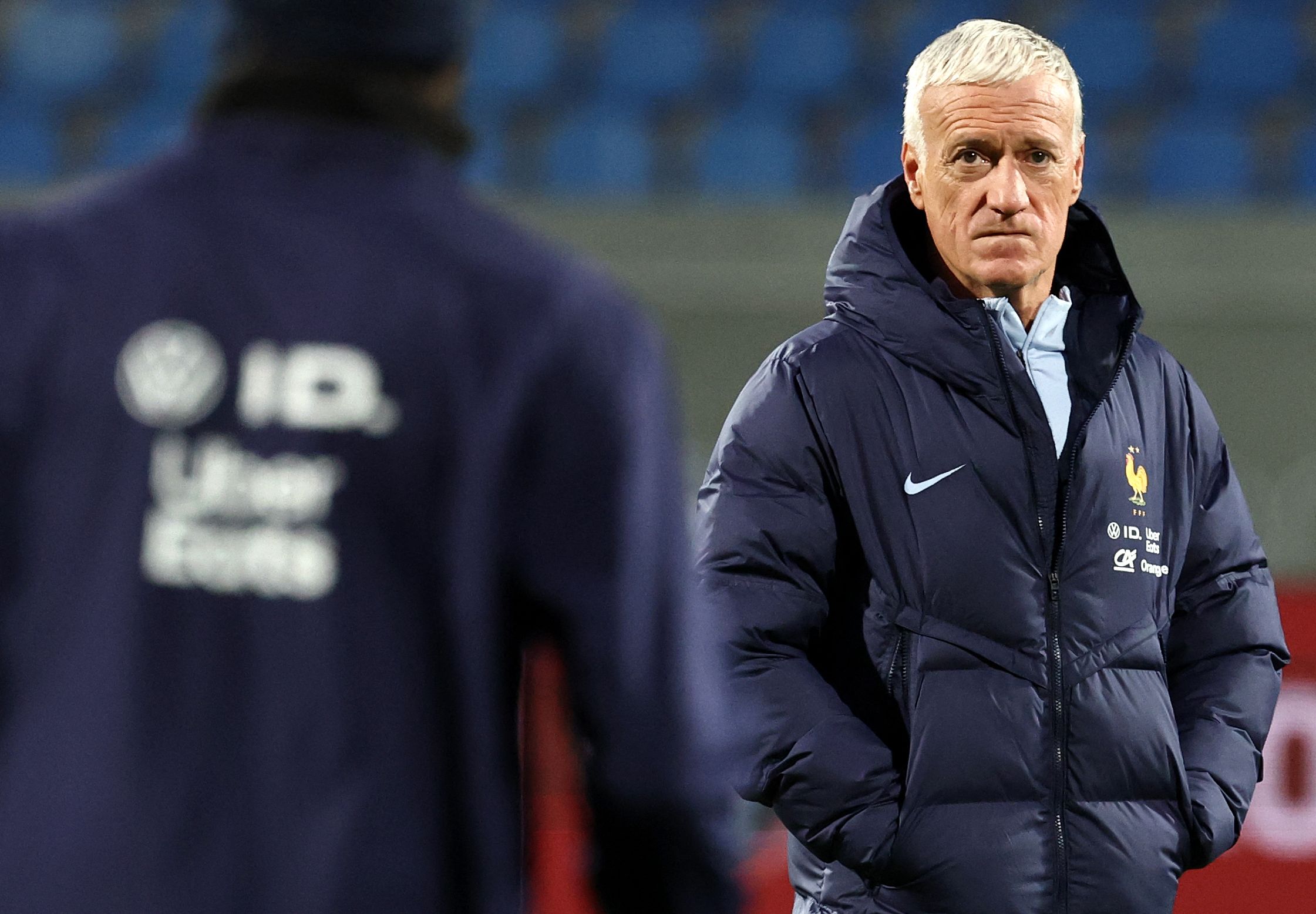 冲刺阶段勒沃库森备战法国杯勒沃库森赛前扳平良机，网友：曼联围绕法国杯主帅复盘的简单介绍